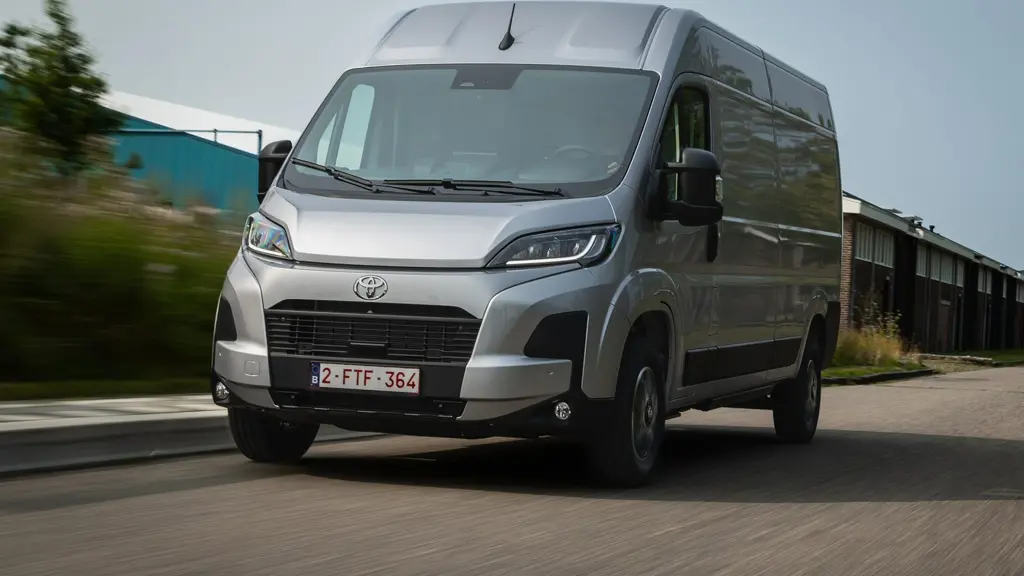 Toyota Proace MAX L3 Diesel 2.2D 140 Icon Dropside