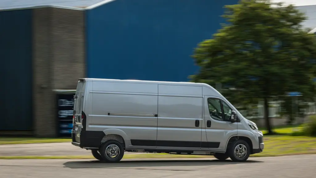 Toyota Proace MAX L3 Diesel 2.2D 140 Icon Dropside