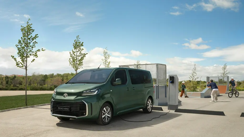 Toyota Proace Verso 100kW Excel L2 75kWh 5dr Auto