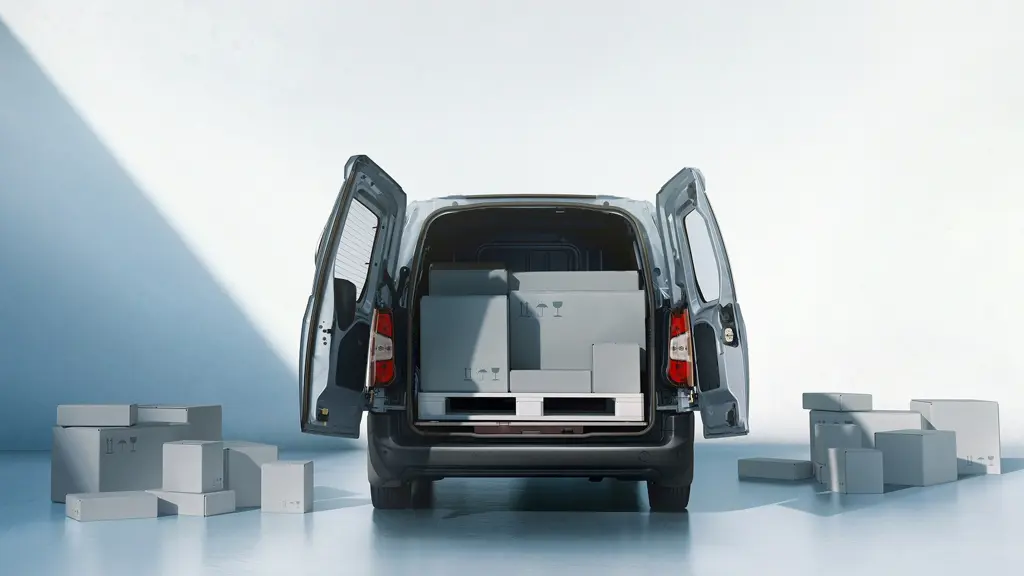 Vauxhall Combo Cargo XL Diesel 1.5 Turbo D 100PS Prime H1 Crew Van