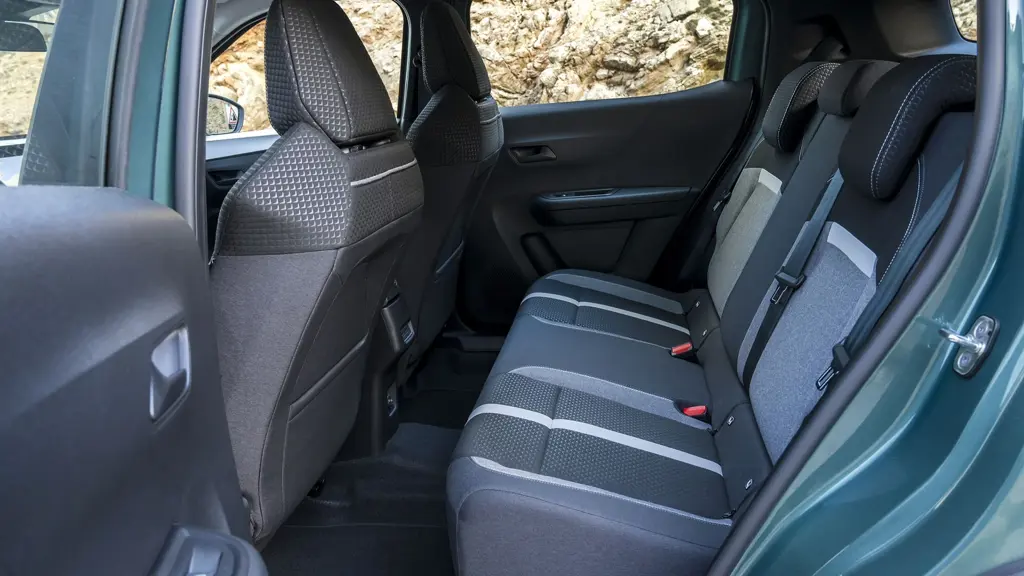 Vauxhall Frontera 1.2 Hybrid 110 GS 5dr e-DCT6 7 Seat