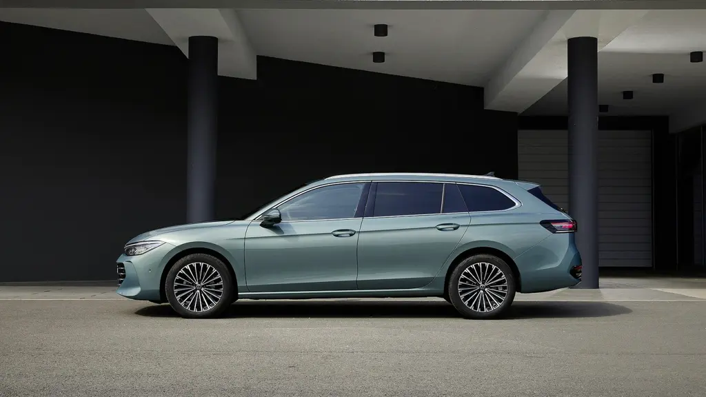 Volkswagen Passat 1.5 eTSI Life 5dr DSG