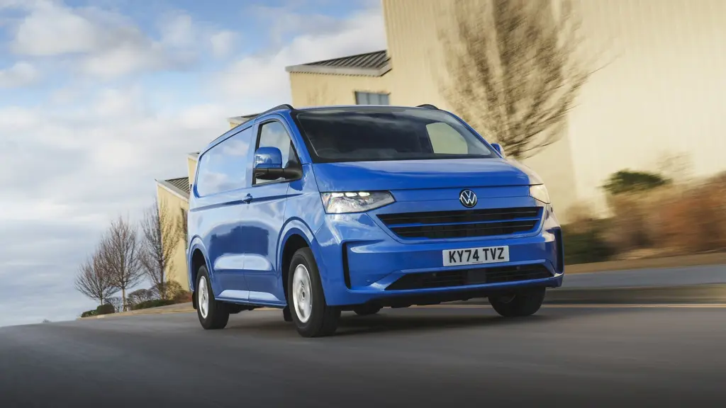 Volkswagen Transporter T32 LWB Diesel 2.0 TDI 110 Commerce Plus Van