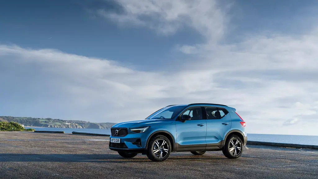 Volvo XC40 2.0 B3P Core 5dr Auto