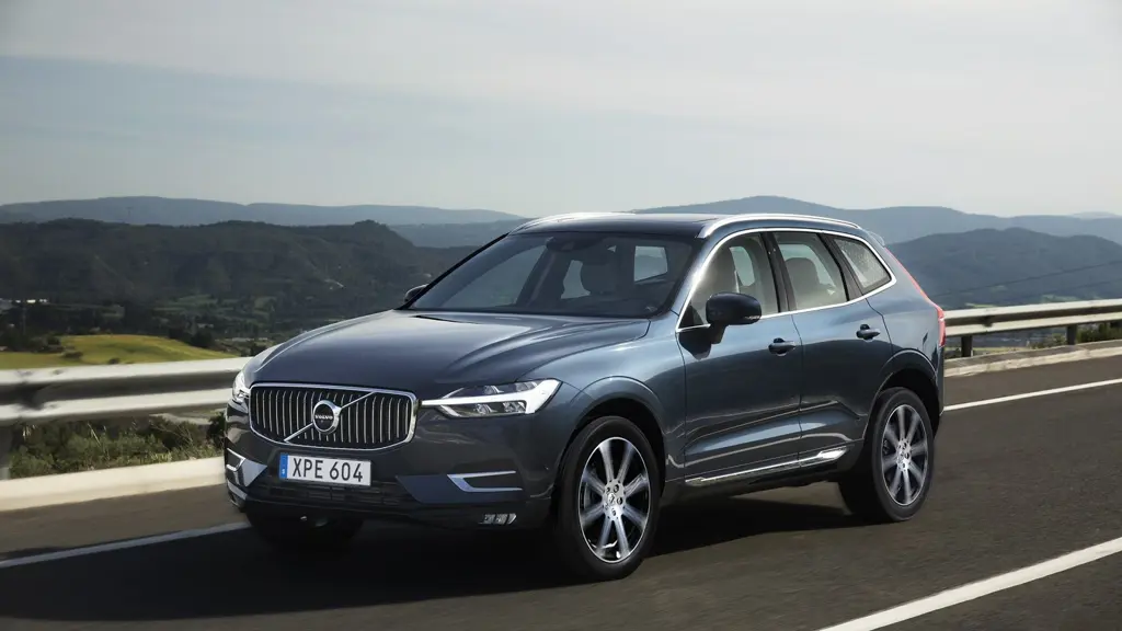 Volvo XC60 2.0 B5P Plus Black Edition 5dr AWD Geartronic