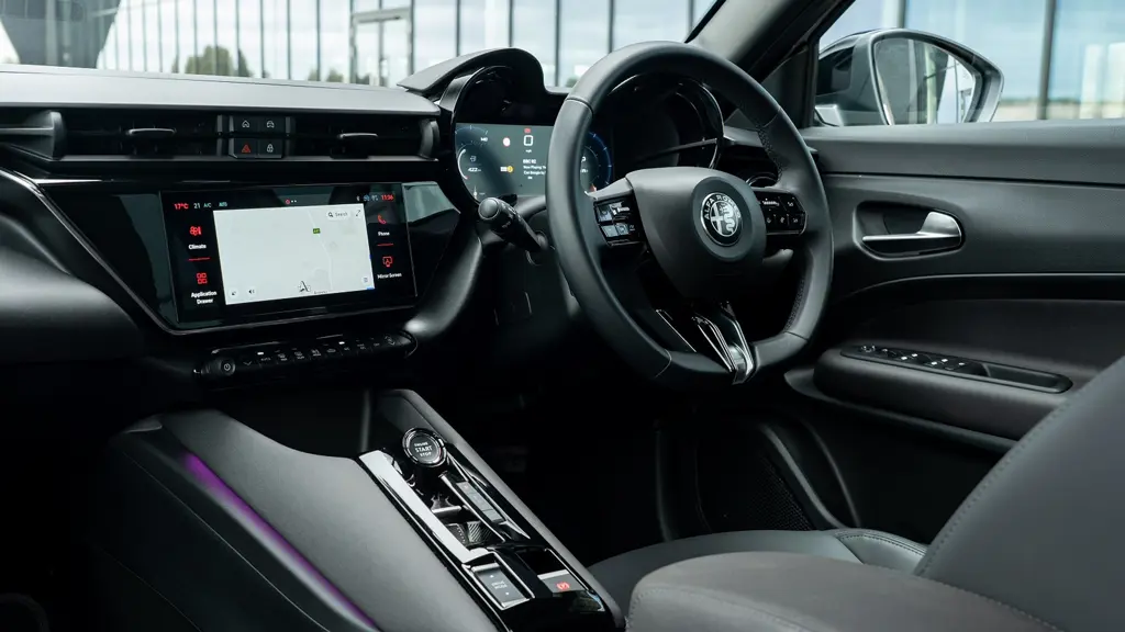 Alfa Romeo Junior 207kW Elettrica Veloce 54kWh 5dr Auto Tech pack