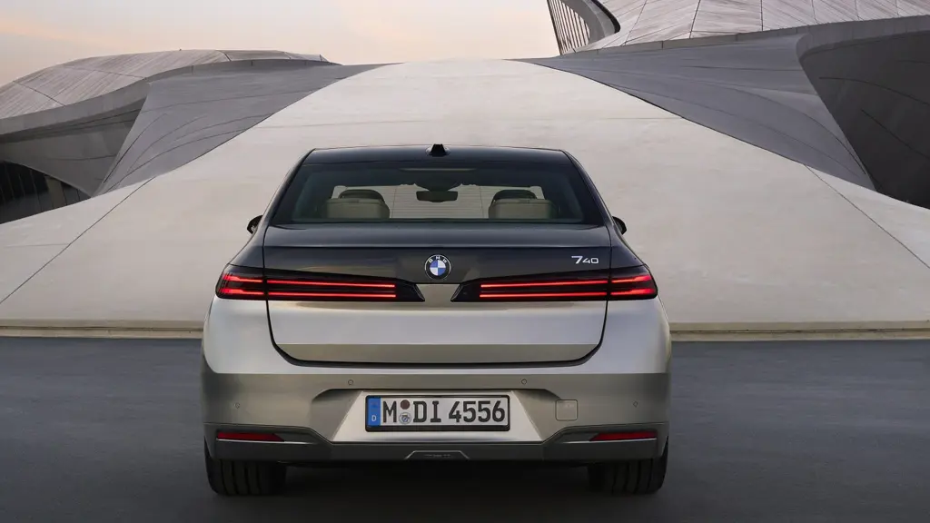 BMW i7 335kW eDrive50 Excellence 105.7kWh 4dr Auto Exec