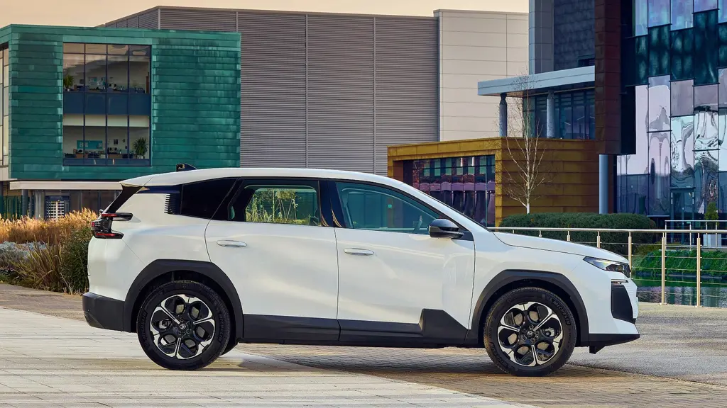 Citroen C5 Aircross 157kW Plus 73kWh 5dr Auto