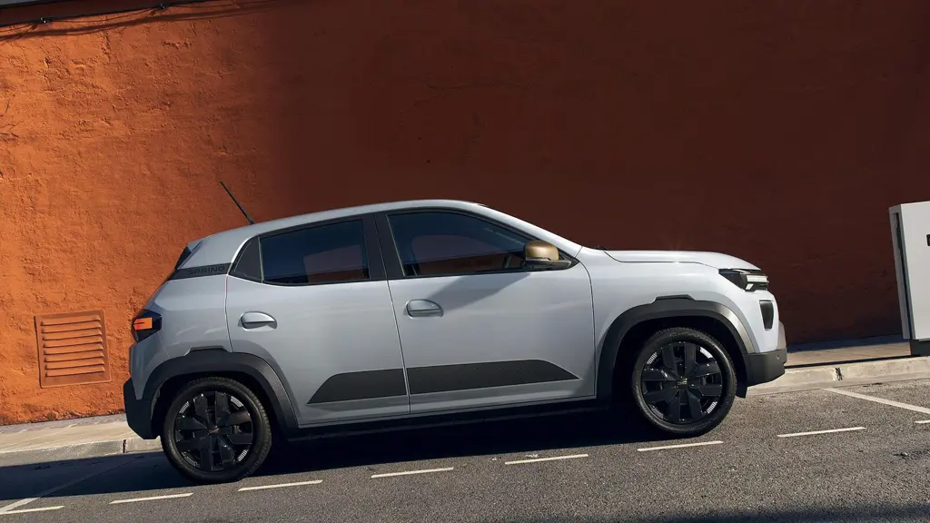 Dacia Spring 24kWh Expression 70 52kW 5dr Auto
