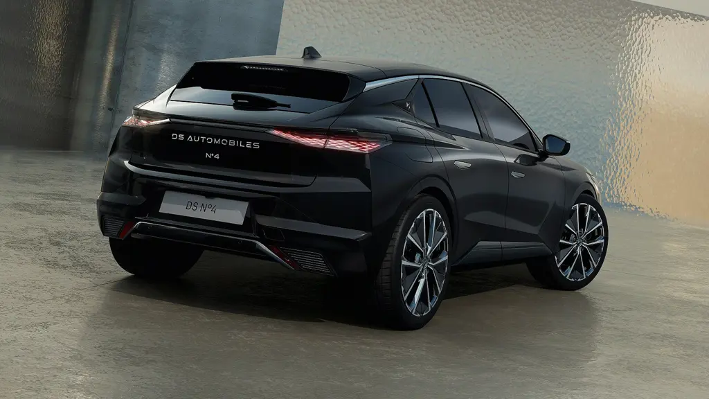 DS NO4 1.6 PHEV 240 Etoile 5dr eDCT7