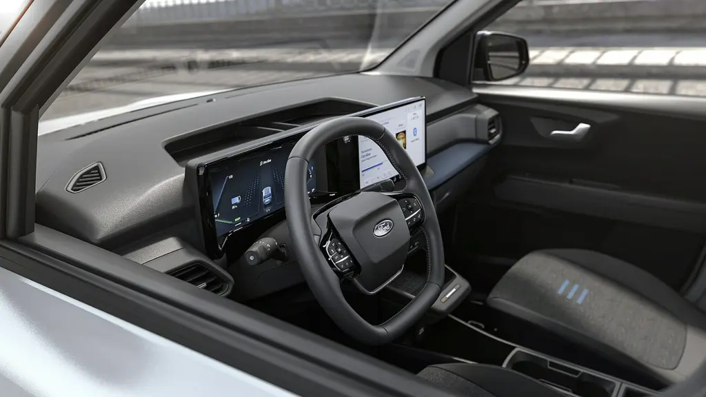 Ford Tourneo Courier 100kW Active 46kWh 5dr Auto