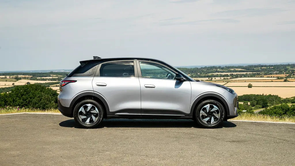 Geely EX2