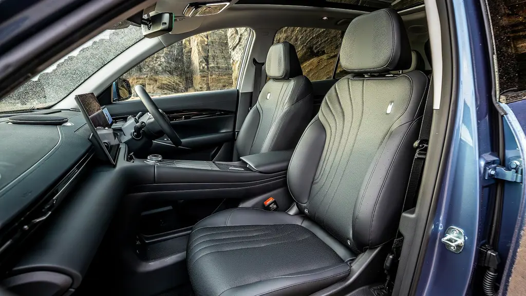 Geely Starray 1.5 EM-i Pro 5dr Auto
