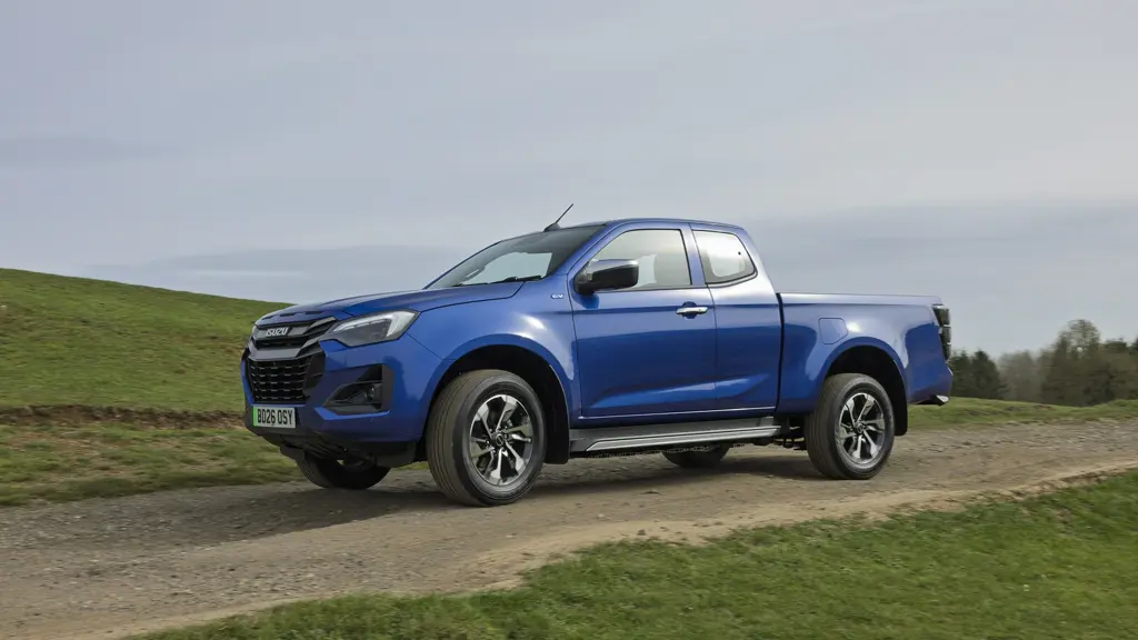 Isuzu D-MAX Electric 140KW 67KWH EDL40 Double CAB Pickup 4X4 Auto