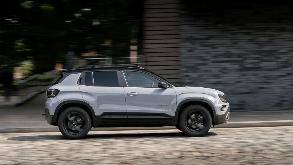Jeep Avenger 115kW e-Skyview 54kWh 5dr Auto