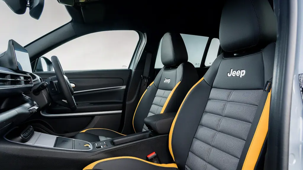 Jeep Avenger 115kW e-Skyview 54kWh 5dr Auto