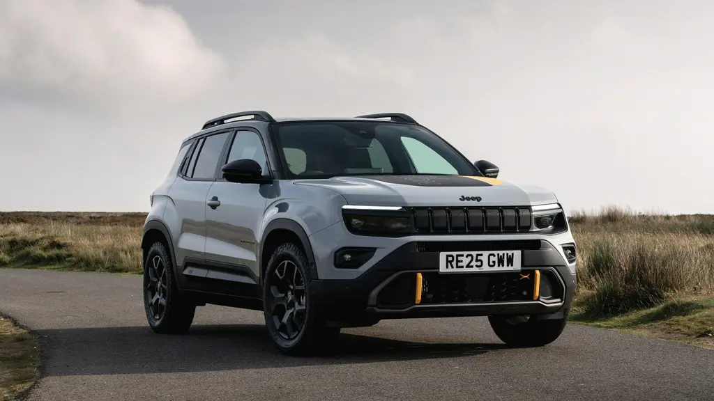 Jeep Avenger 1.2 E-AWD e-Hybrid Upland 5dr DCT