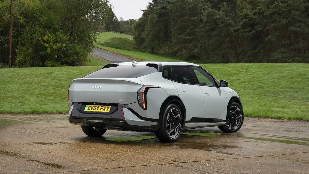 Kia EV4 150kW Motion 81kWh 5dr Auto