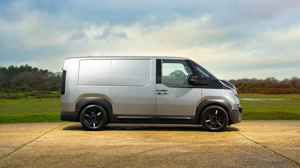 Kia PV5 Cargo L2 Electric 120KW Plus Long Range 71KWH H1 Van Auto