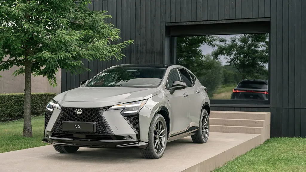 Lexus Nx 450h+ 292 Premium Plus 5dr E-CVT