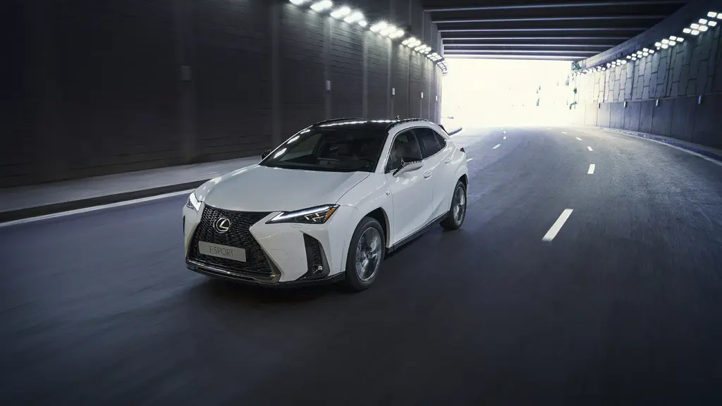 Lexus Ux 300h 2.0 Premium 5dr CVT