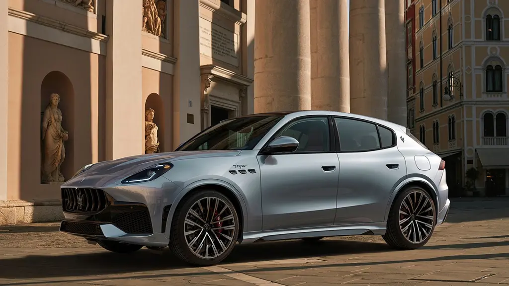Maserati Grecale V6 Trofeo 5dr Auto NI