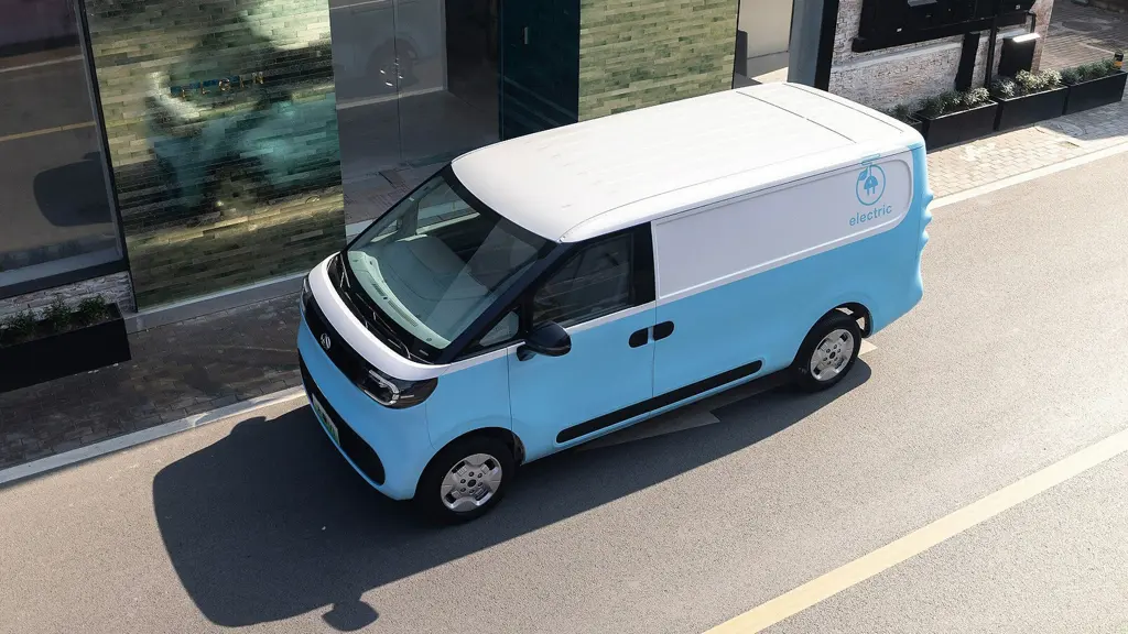 Maxus Deliver 5 E L2 Electric 120KW H2 Van 64KWH Auto