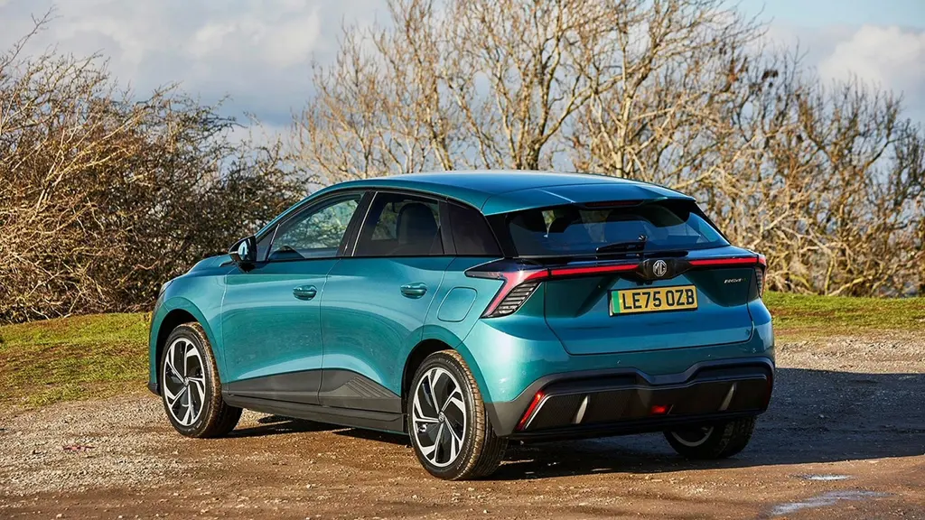 MG Motor UK MG4 180kW Premium Extended Range 77kWh 5dr Auto