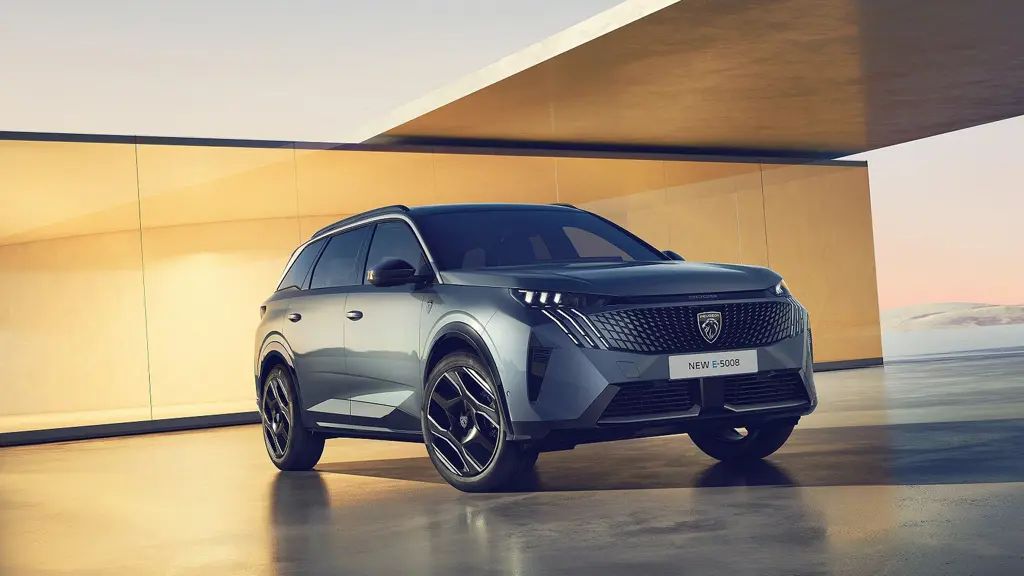 Peugeot 5008 157kW Allure 73kWh 5dr Auto