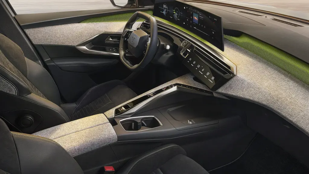Peugeot 5008 157kW Allure 73kWh 5dr Auto