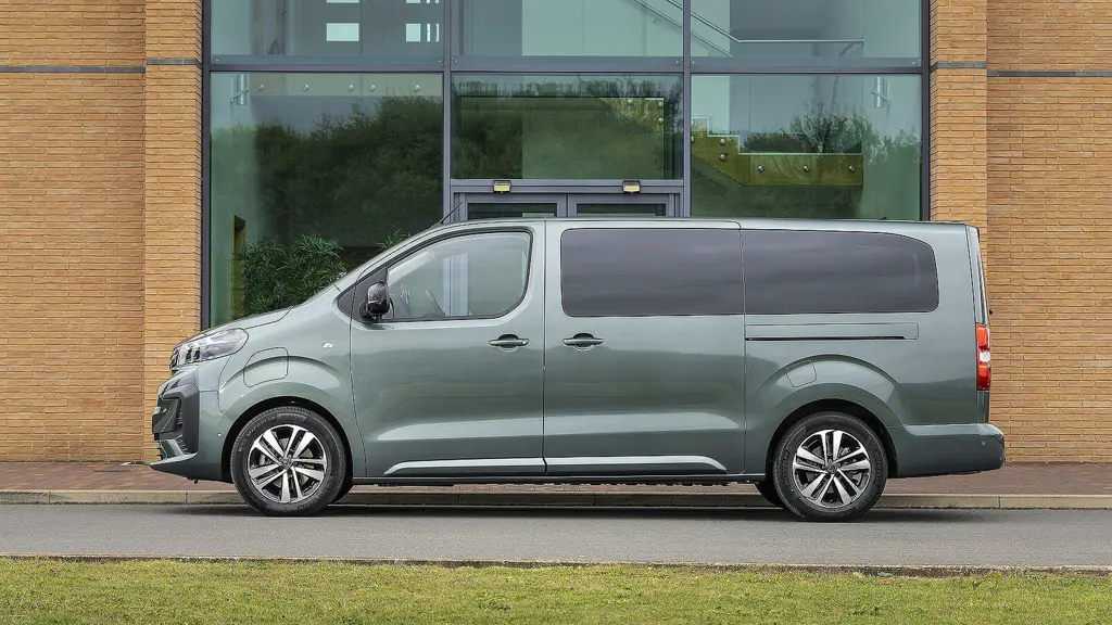 Peugeot Traveller 100kW Active Long 8 Seat 75kWh 5dr Auto