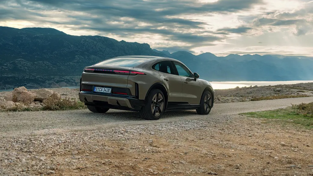 Porsche Cayenne Electric 850kW Turbo 113kWh 5dr Auto