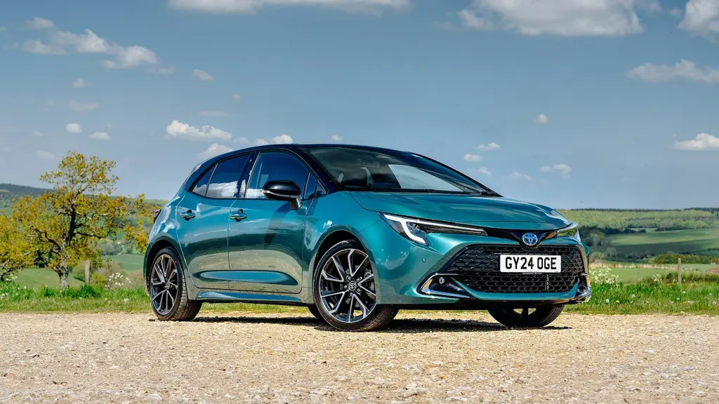 Toyota Corolla 2.0 Hybrid 178 Excel 5dr CVT Panoramic Roof