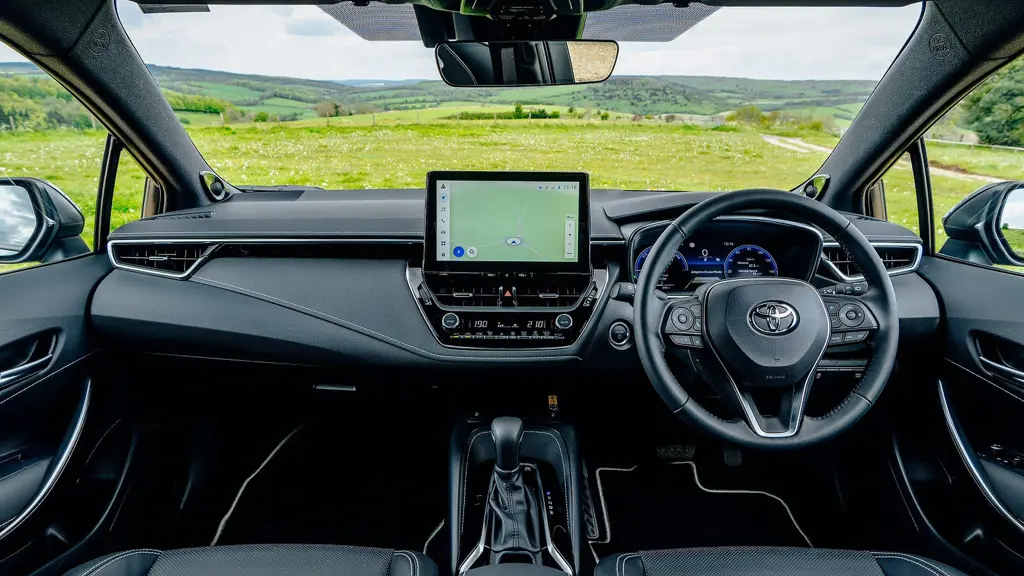 Toyota Corolla 2.0 Hybrid 178 Excel 5dr CVT Panoramic Roof