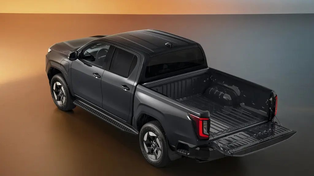 Toyota Hilux Diesel Invincible X D/Cab Pick UP 2.8 D 48V Auto