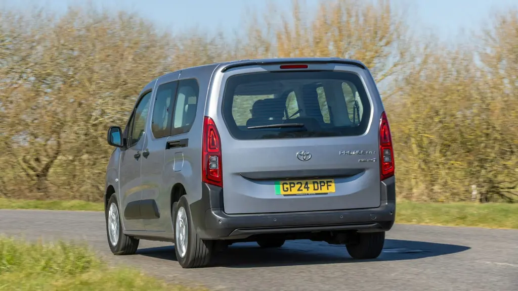 Toyota Proace City Verso 100kW Design L1 50kWh 5dr Auto
