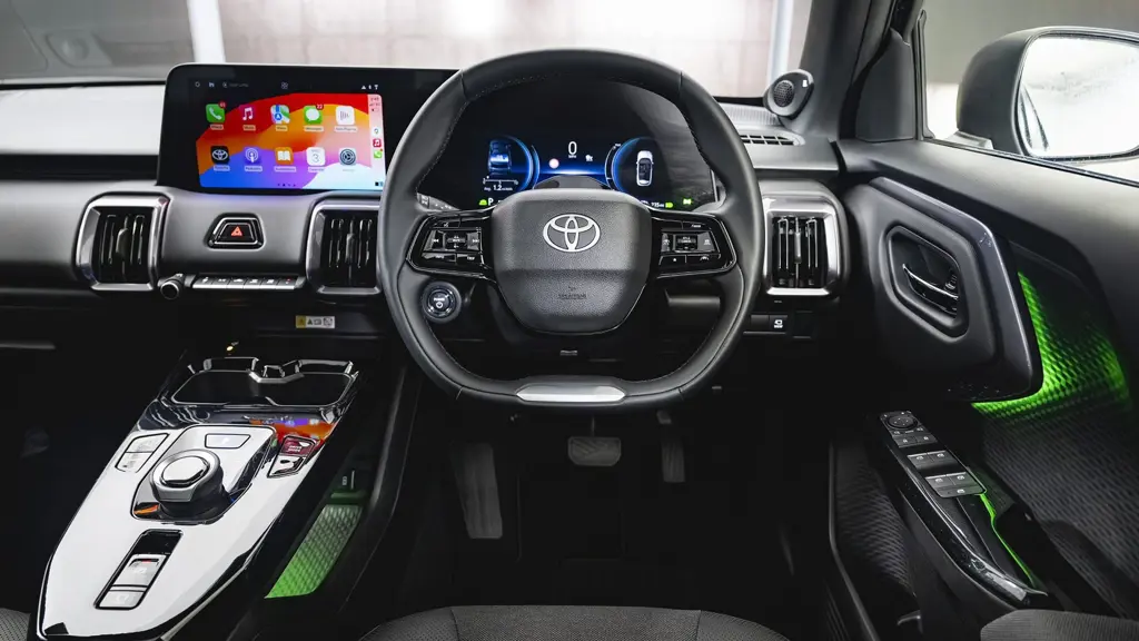 Toyota Urban Cruiser 128kW Excel 61kWh 5dr Auto
