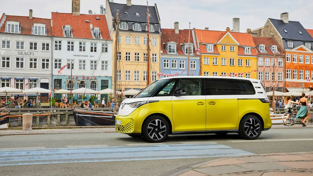 Volkswagen ID. Buzz 210kW Style Pro 86kWh 5dr LWB Auto 7 Seat/Comf