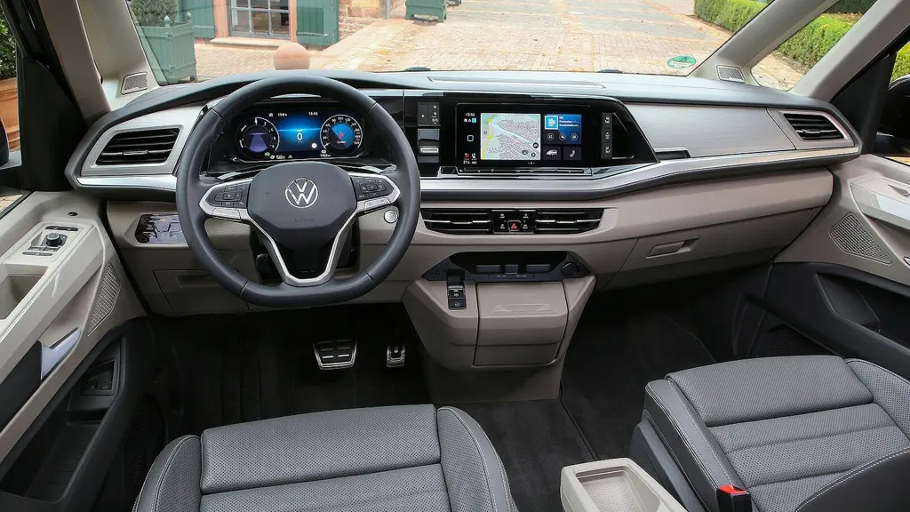 Volkswagen Multivan 2.0 TSI Style 5dr DSG