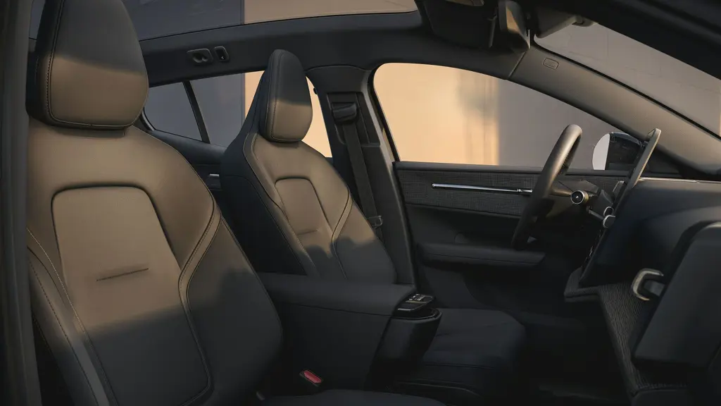 Volvo EX60 P6 275kW 83kWh Plus 5dr Auto
