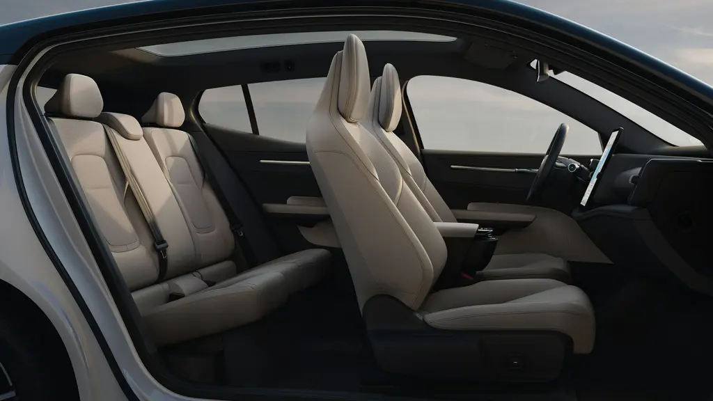 Volvo EX60 P6 275kW 83kWh Plus 5dr Auto