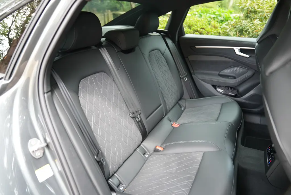 Audi A6 2.0 TFSI 204 S line 4dr S Tronic