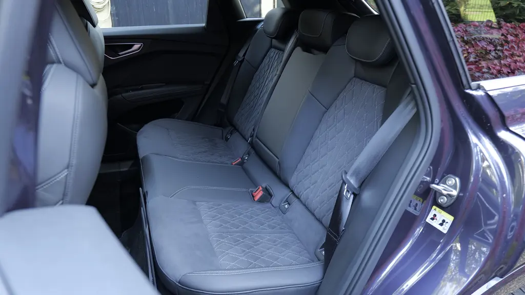 Audi Q4 210kW 45 82kWh Black Edition 5dr Auto