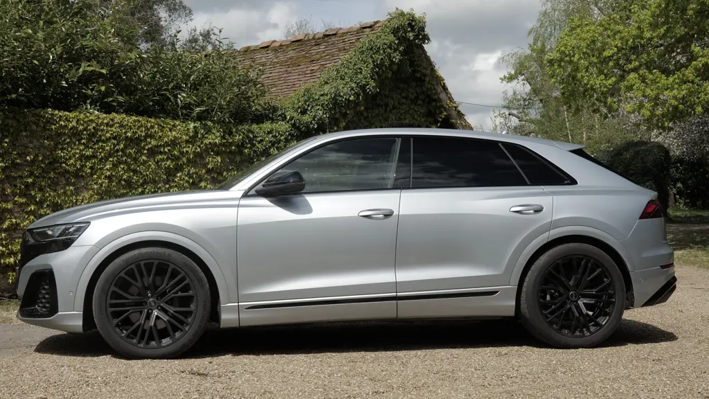 Audi Q8 3.0 e-Hybrid Qtro 394 Black Ed 5dr Tiptronic Tech