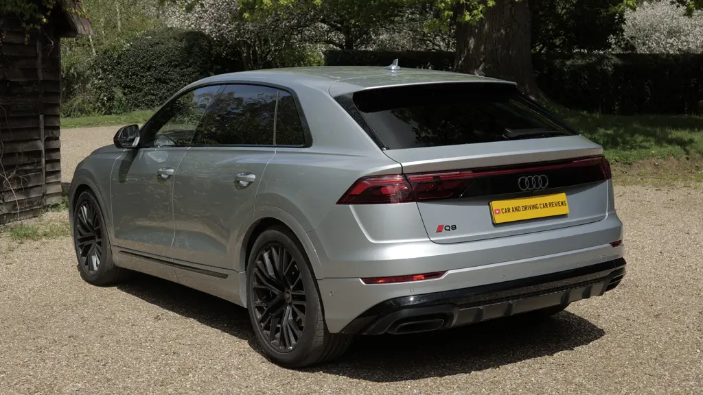 Audi Q8 3.0 e-Hybrid Qtro 394 Black Ed 5dr Tiptronic Tech