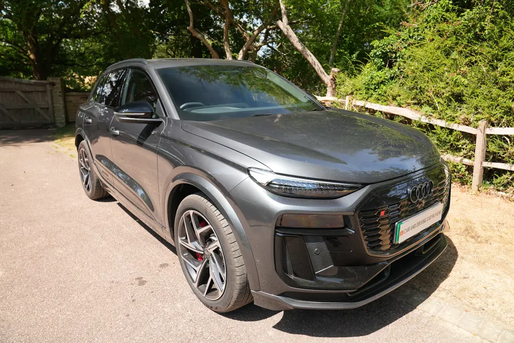 Audi Q6 315kW Quattro 100kWh Black Edition 5dr Auto Tech
