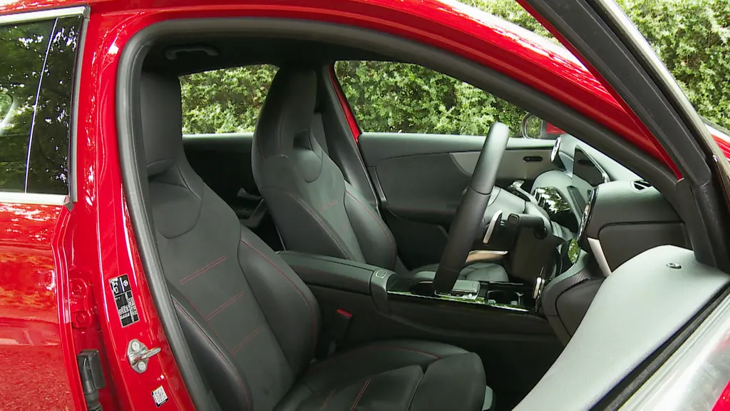 Mercedes-Benz A Class A180 AMG Line Premium Plus 5dr Auto