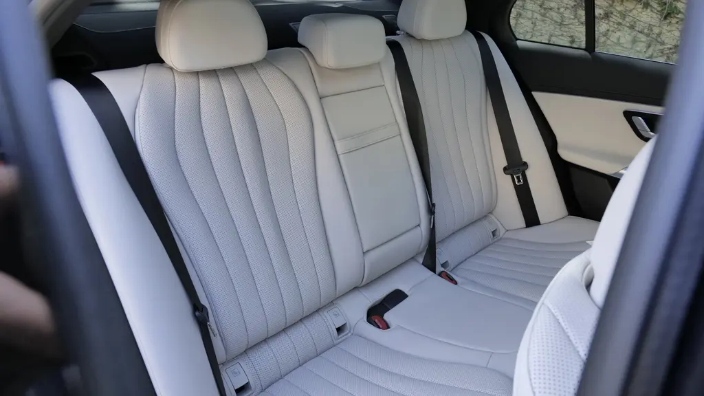 Mercedes-Benz E Class E450d 4Matic AMG Line Premium Plus 4dr 9G-Tronic