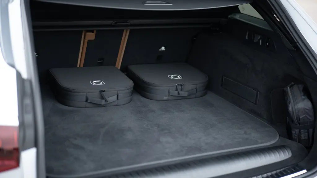 Mercedes-Benz E Class E300de AMG Line Premium 5dr 9G-Tronic Pan Roof