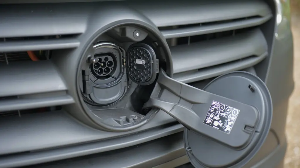 Mercedes-Benz Sprinter E 414 L3 Electric RWD 100KW 81KWH PRO Van Auto